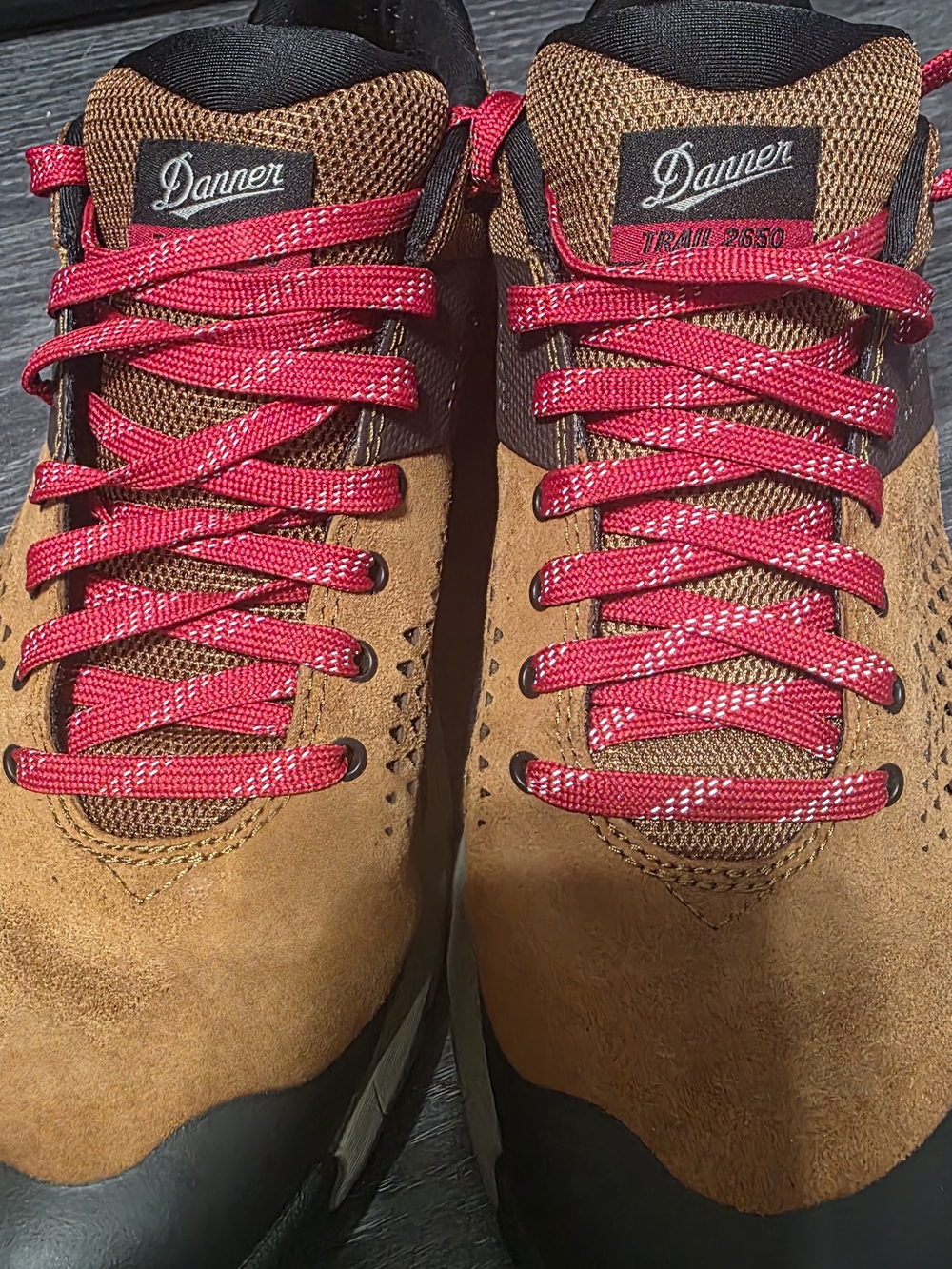 Danner Men's Brown Trail 2650 Hiking Shoes with Red Laces Sz 11.5